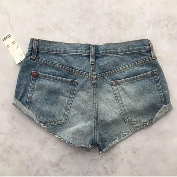 🍉 NWT Urban Outfitters BDG High Rise Denim Shorts 26 - Picture 7 of 8